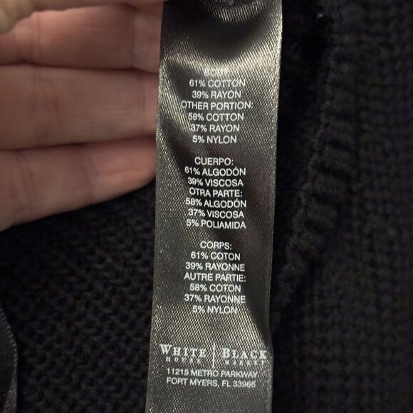 White House Black Market XS Black Knit Cropped Sweater Womens Long Sleeve - Picture 8 of 9